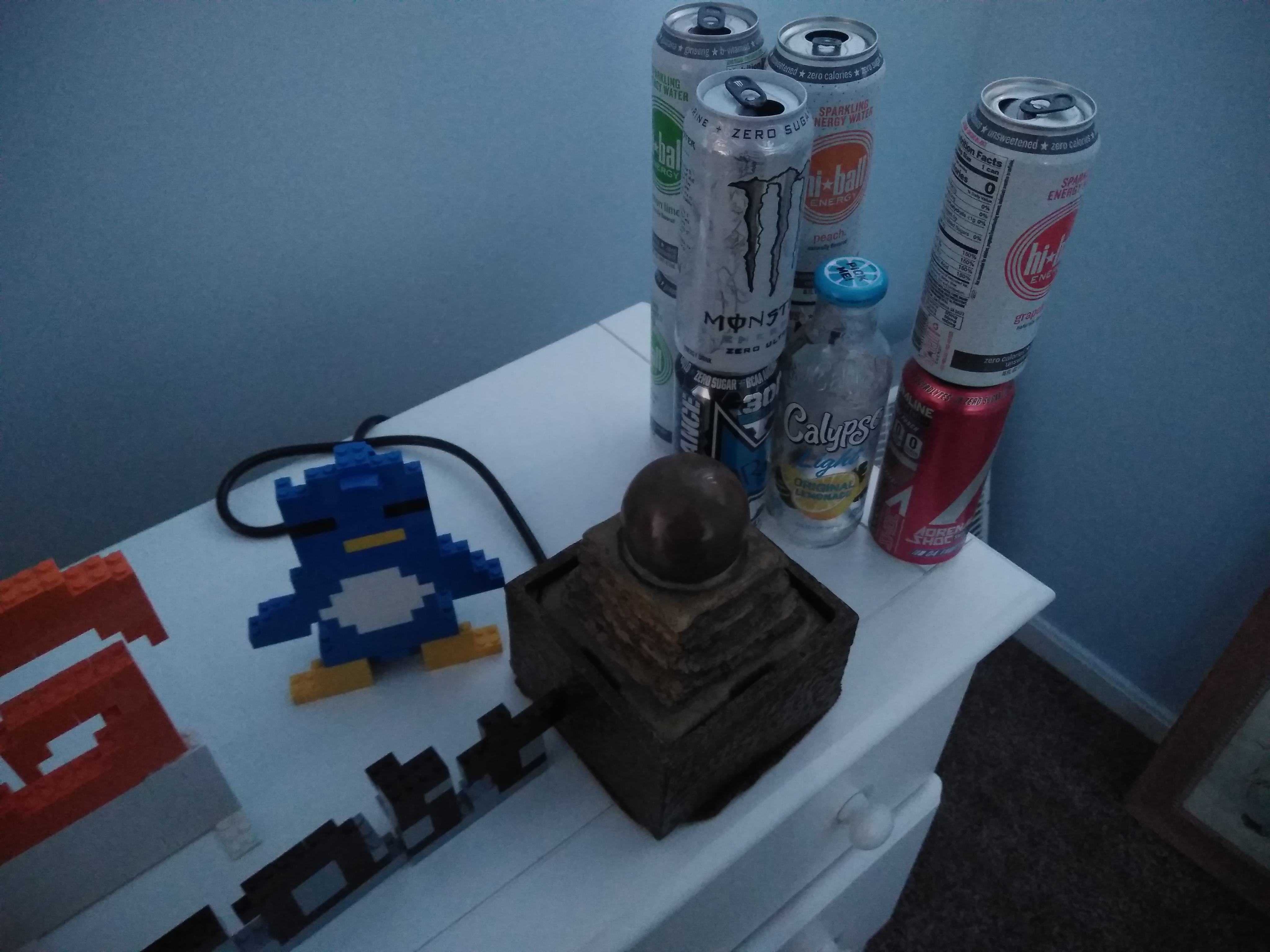 Update March 28 2021: Recently got a Spinning Sphere fountain for my room. Next to my cans of drinks and half hazardeded lego art. makes the room a slight 7% more hotel atrium with indoor streaming water fishpound vibe.